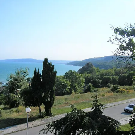 Whitestone Sea View Villa